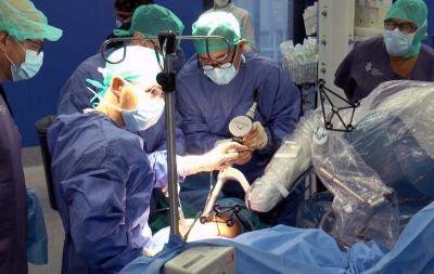 L’Hospital General de València incorpora la cirurgia robòtica per a l’implant de pròtesi de maluc